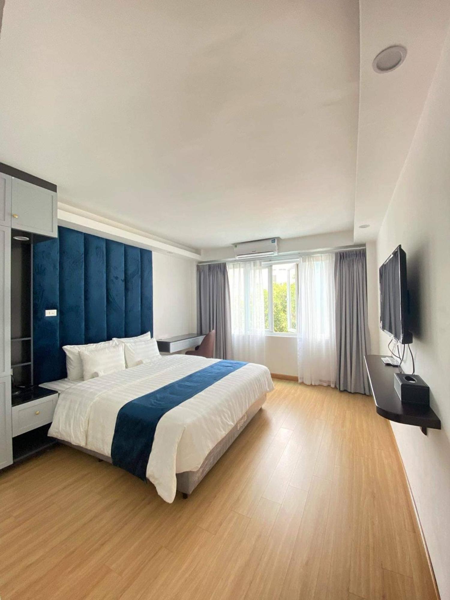 Hanoi Capital Premium Hotel מראה חיצוני תמונה